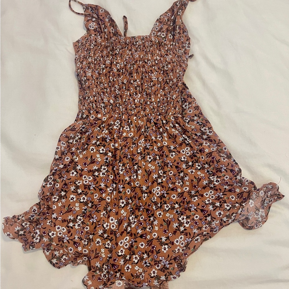 Skylar + Madison floral tie romper size small